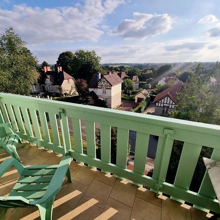 Studio Avec Superbe Vue 5Min A Pied Des Thermes Bagnoles de l'Orne Normandie Kültér fotó