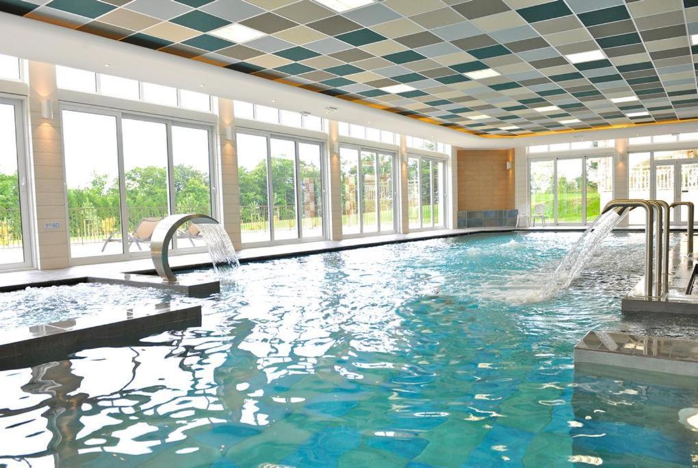 Studio Avec Superbe Vue 5Min A Pied Des Thermes Bagnoles de l'Orne Normandie Kültér fotó
