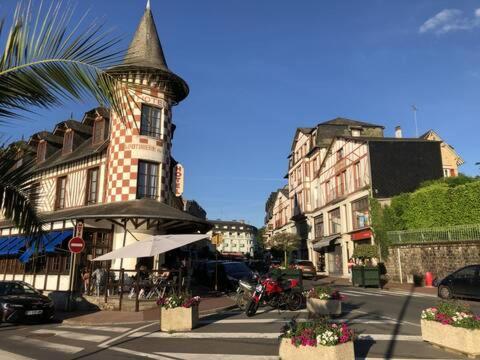 Studio Avec Superbe Vue 5Min A Pied Des Thermes Bagnoles de l'Orne Normandie Kültér fotó