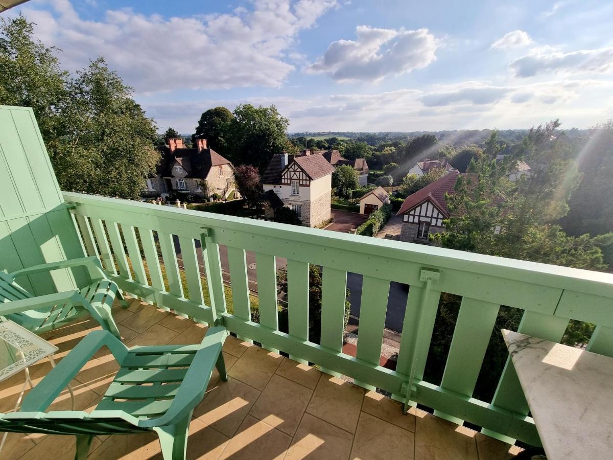 Studio Avec Superbe Vue 5Min A Pied Des Thermes Bagnoles de l'Orne Normandie Kültér fotó